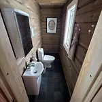 Beautiful Classic With Sauna And Hot Tub Hébergement de vacances Østby
