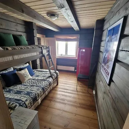 Beautiful Classic With Sauna And Hot Tub