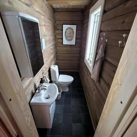 Beautiful Classic With Sauna And Hot Tub Σπίτι διακοπών Østby