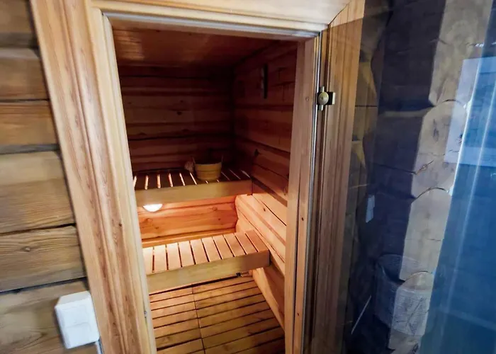 Prázdninový dům Beautiful Classic With Sauna And Hot Tub *